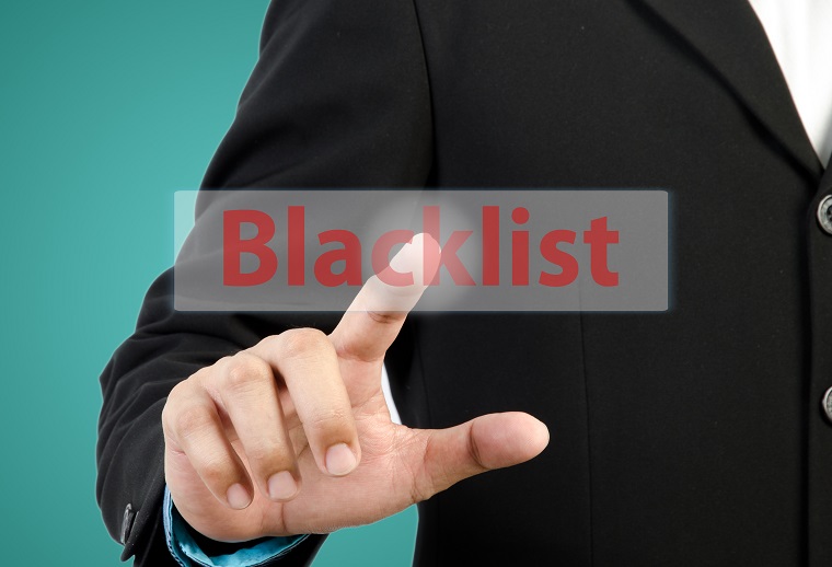 Empresa sancionada por compartir información de "lista negra"